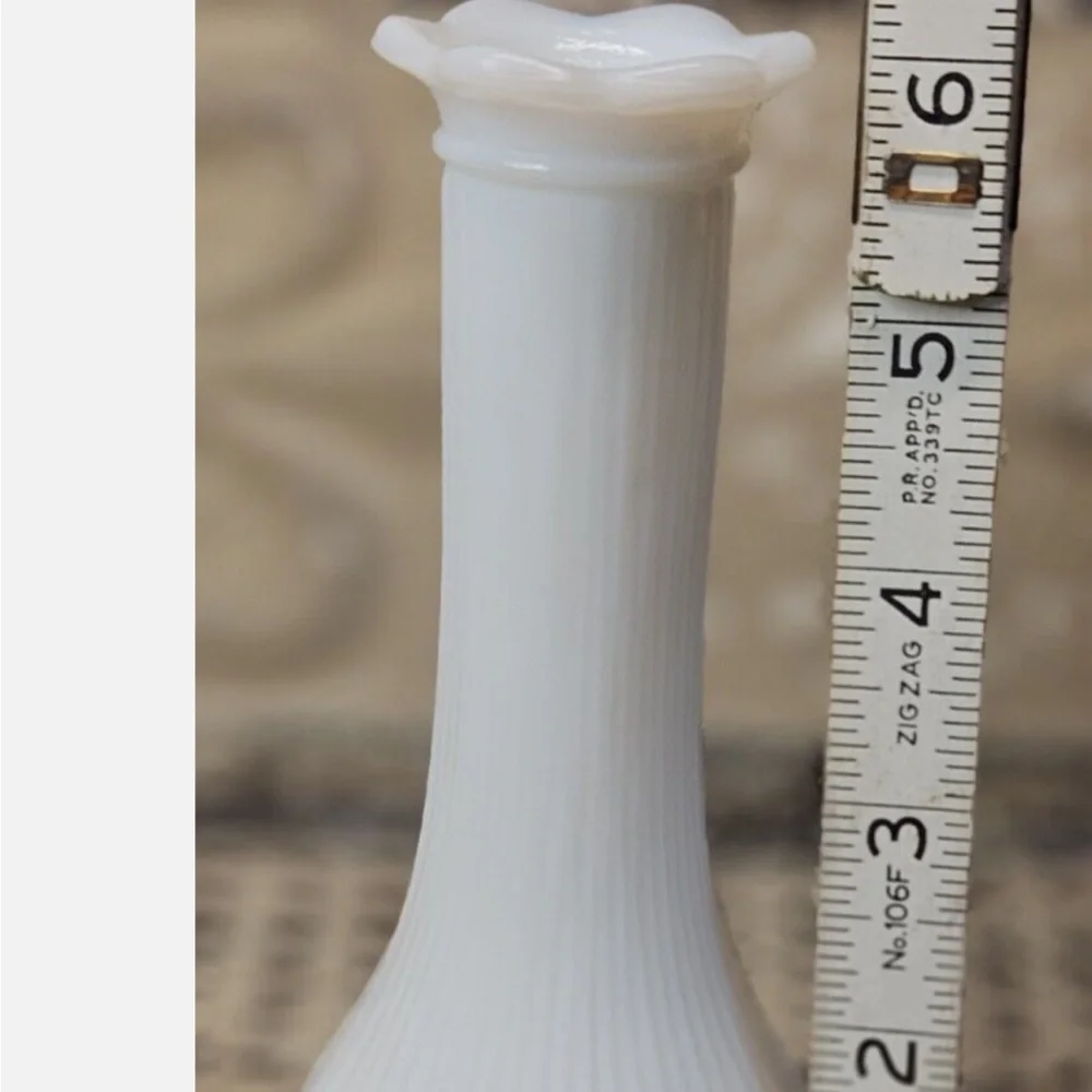 Vintage Randall Milk Glass Leaf Flower Vase White Opaque